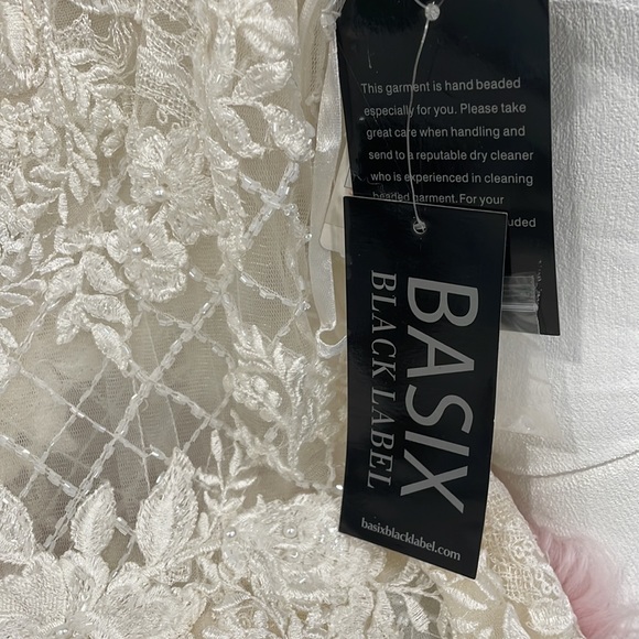 Basix Black Label Wedding Party Dress - Picture 5 of 16